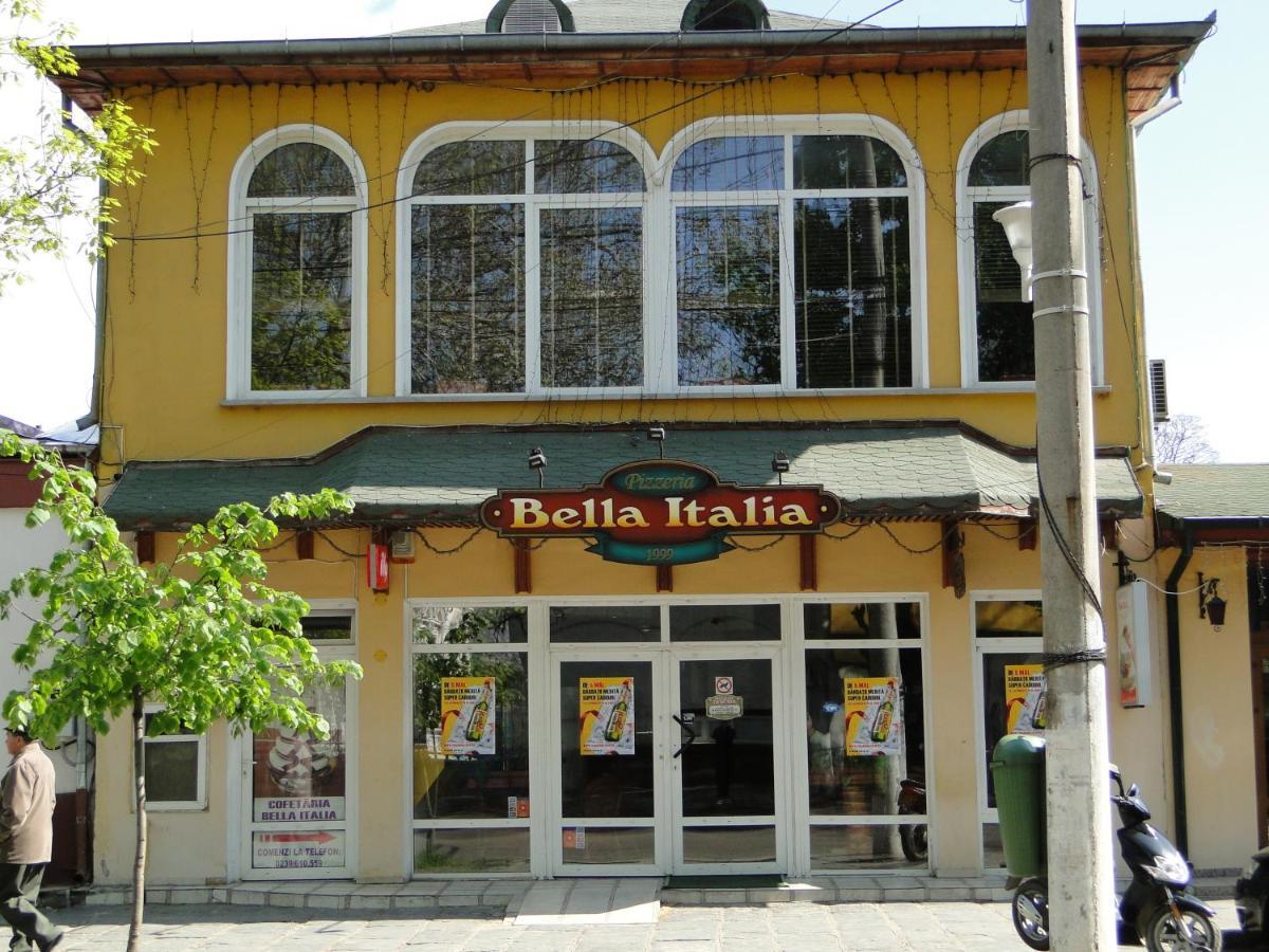 Hostel Bella Italia Brăila Buitenkant foto