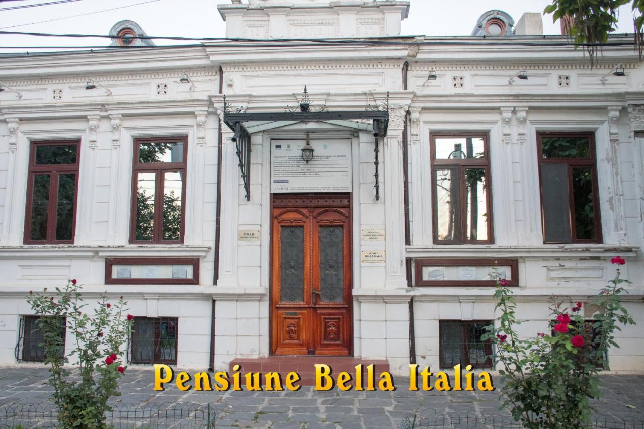 Hostel Bella Italia Brăila Buitenkant foto